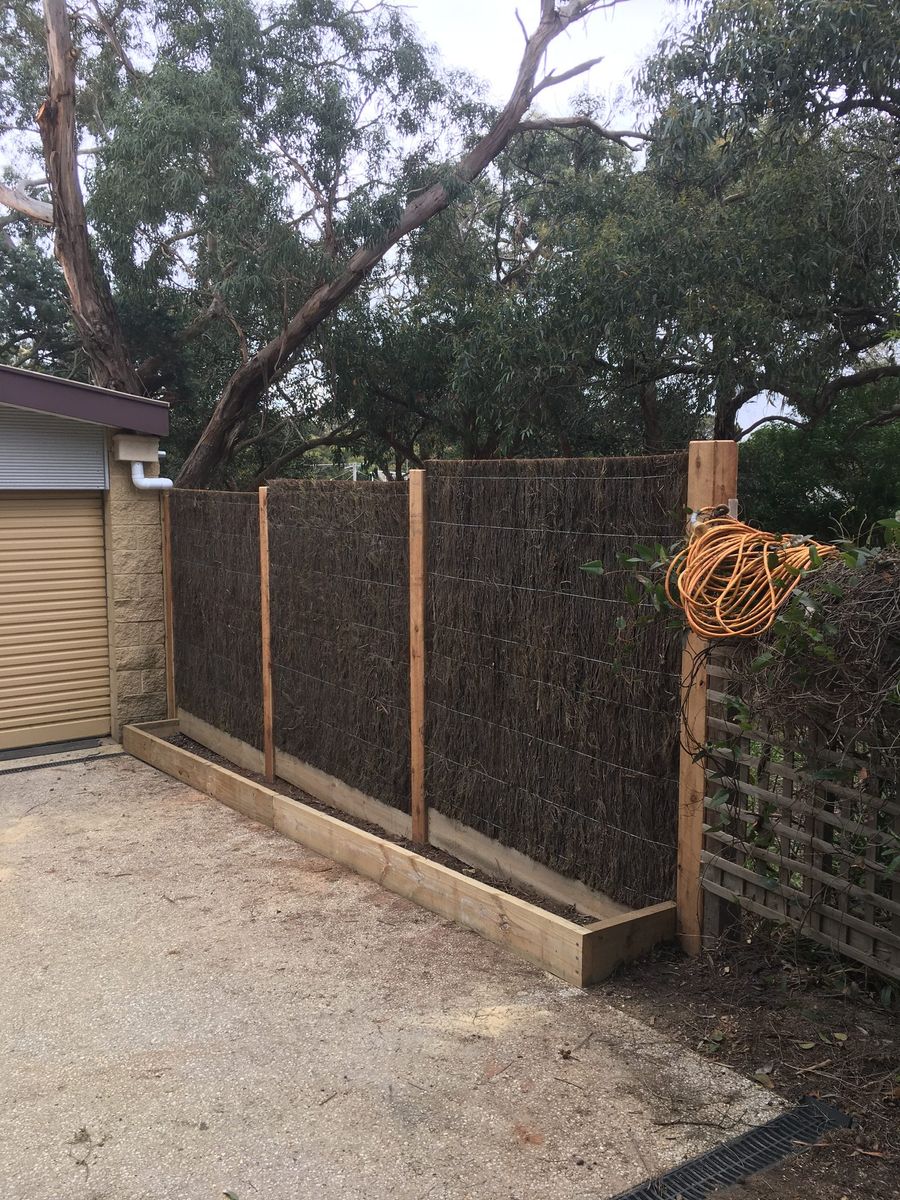 Brush panel with exposed post