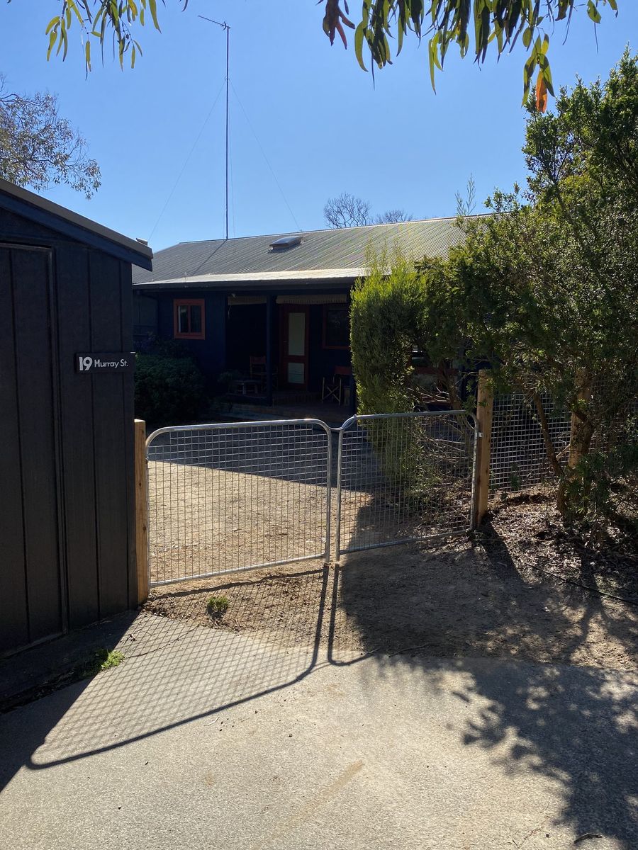Double pipe and mesh 50x50 square profile
